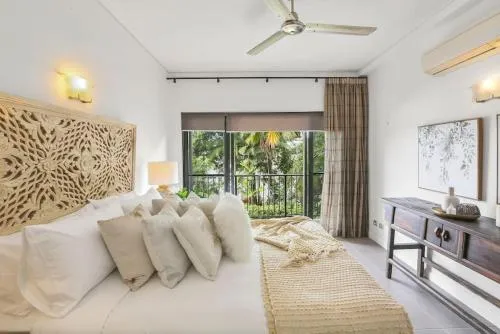 Ocean Horizons - Waterfront Views picture