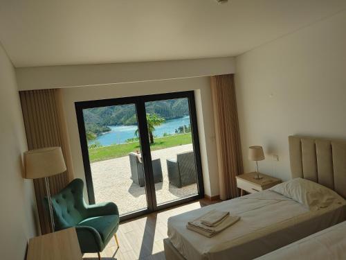 Postel nebo postele na pokoji v ubytování Lago Azul Villas