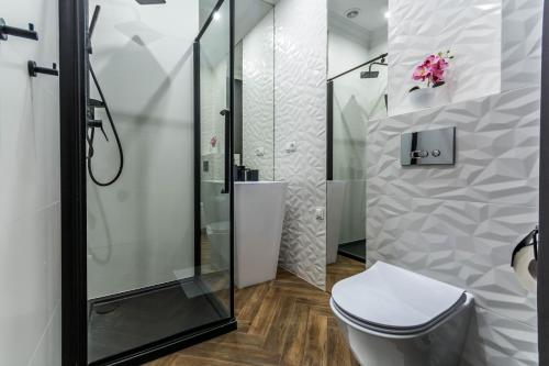 Kúpeľňa v ubytovaní Luxury Jacuzzi Apartment