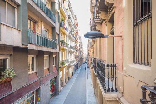 Cozy Apartment with Terrace in Gracia, Barcelona Local Life