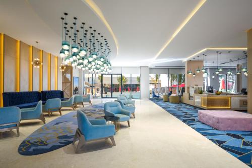 Posezení v ubytování Maani Muscat Hotel & Suites