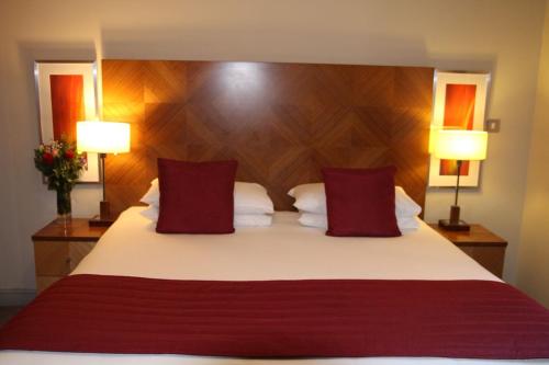 PREMIER SUITES Bristol Redcliffe photo 27
