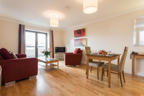 PREMIER SUITES Bristol Redcliffe photo 28