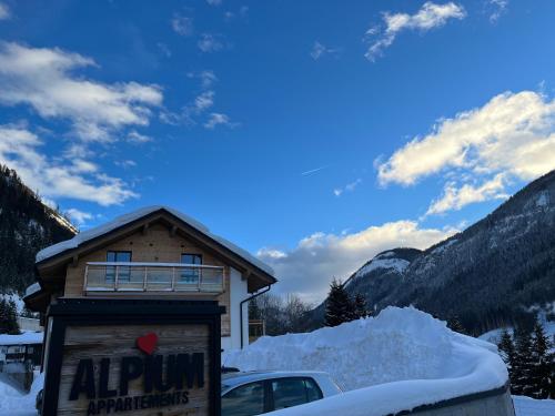 Příroda nedaleko aparthotelu