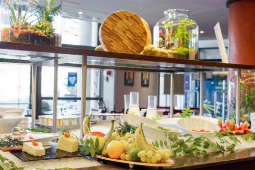 Еда / где поесть недалеко от отеля