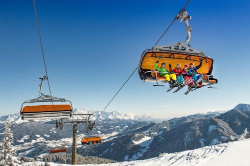 L'établissement Aigenberg Appartements en hiver