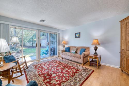 A Shalom Condo – Photos 3