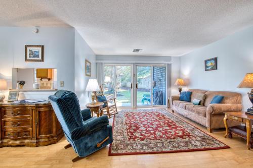 A Shalom Condo – Photos 5