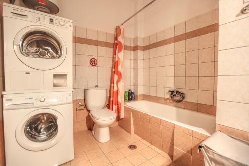 Kupaonica u objektu Grand Meteora Central Luxury Apartment
