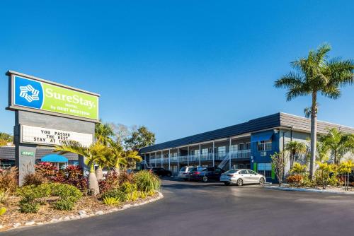 Φωτογραφία από το άλμπουμ του SureStay Hotel by Best Western Sarasota Lido Beach σε Σεϊρασότα