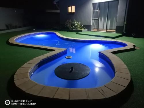 Bazén v ubytování K4 Bed and Breakfast nebo v jeho okolí