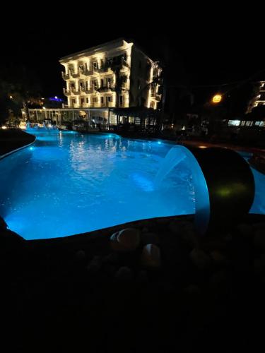 Kolam renang di atau dekat dengan Poda Boutique Hotel Ksamil