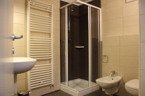 Koupelna v ubytování Trentino Apartments - Il Gufo Vacanze