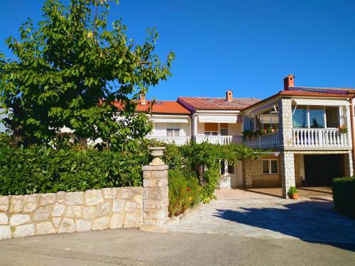 Apartment Lucija