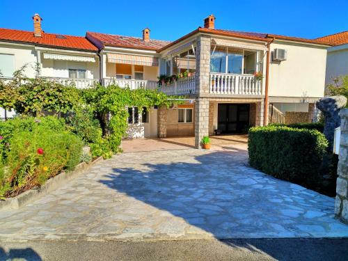 Apartment Lucija – Photos 2