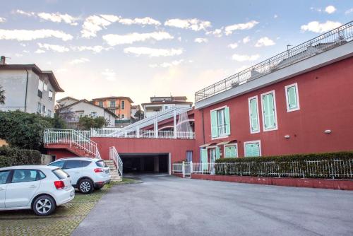 The building in which Az apartmant is located