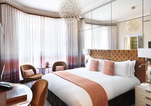 The Athenaeum Hotel & Residences photo 41