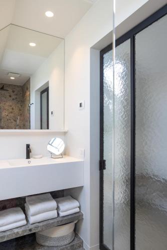 Un baño de GLUK
