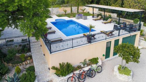 Holiday Villa Andro