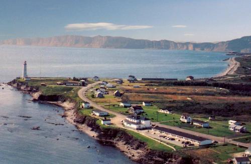 Gallery image of Hôtel-Motel Le Pharillon in Cap-des-Rosiers