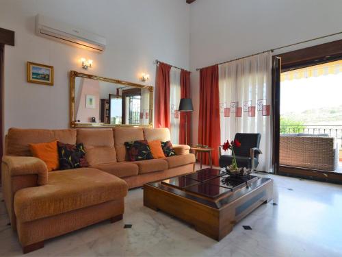 Posedenie v ubytovaní Villa in Costa Blanca with Private Pool