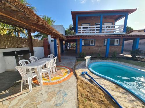 Πισίνα στο ή κοντά στο Blue House - Lucena