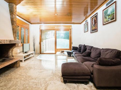 Fotografie z fotogalerie ubytování Villa in Bay of Roses with Private Pool v destinaci Sant Pere Pescador