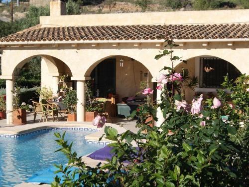 Cozy Holiday Home in Finestrat with Swimming Pool, Finestrat ...