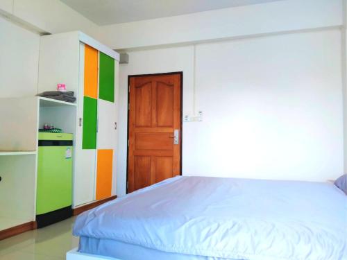 Una cocina o zona de cocina en โรงแรมวิจิตรพร อุบล VJP Hotel Ubon