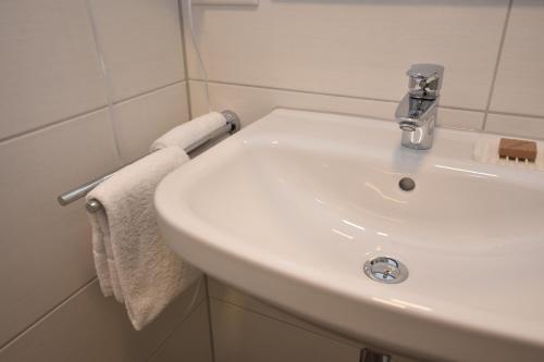 Ένα μπάνιο στο Boardinghouse Henschelstraße