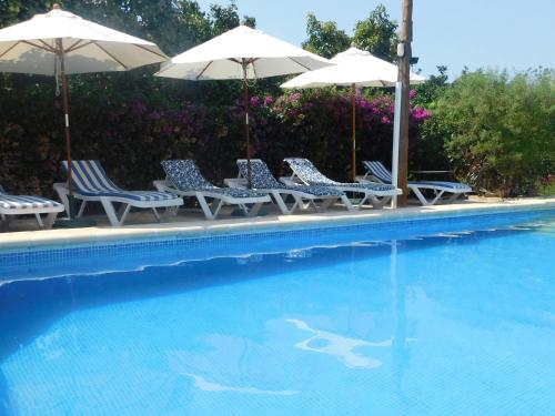 Attractive villa in San Miguel de Balansat with pool
