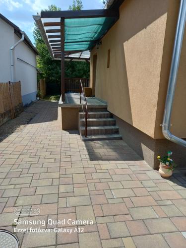 Fotografie z fotogalerie ubytování Írisz Apartman v destinaci Mezőkövesd