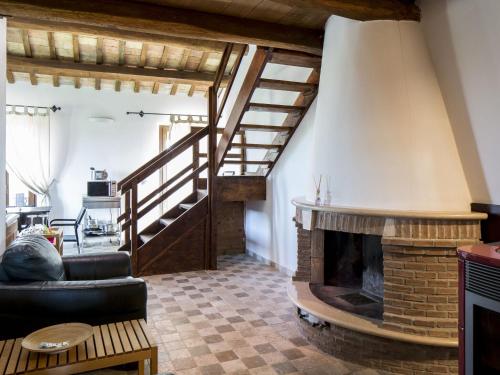 Gambar di galeri bagi Hillside Comfort with Sauna di Ascoli Piceno