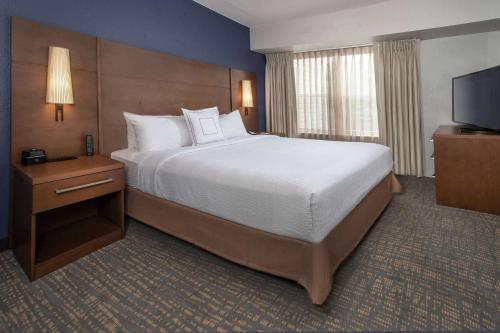 Sonesta ES Suites Baltimore BWI Airport Image