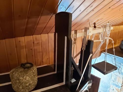 an overhead view of a room with wood paneling at Casa da Arvore - Paradinha in Paradinha