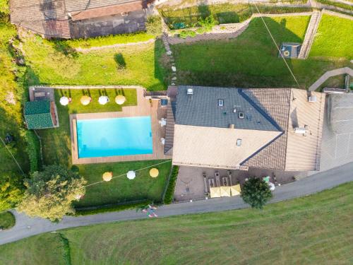 Piscina di Garni Hotel Melissa o nelle vicinanze