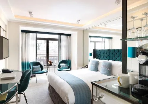 The Athenaeum Hotel & Residences photo 7
