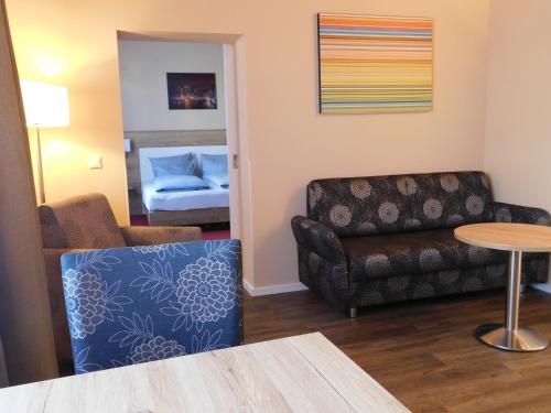 Posezení v ubytování Hotel KonradP Holzkirchen