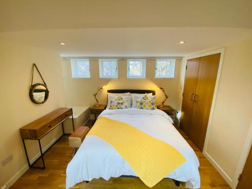 2 Bed 2 bath with Private Parking photo 18