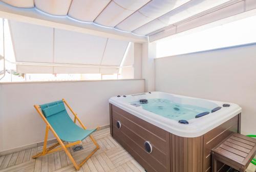 Casa con Jacuzzi ref 022, Torre del Mar – Updated 2022 Prices