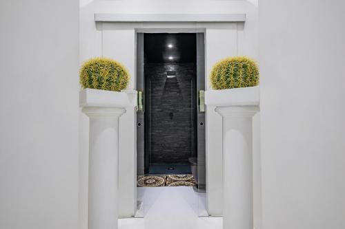Black Diamond Suite