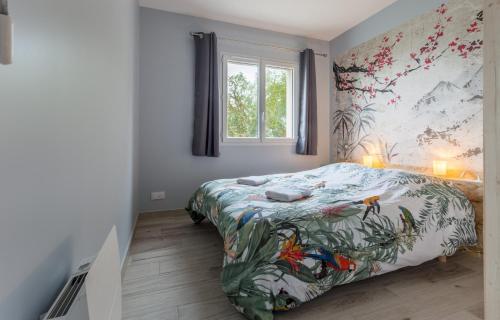 Llit o llits en una habitació de La proue - appt avec terrasse à moins de 100m de la plage