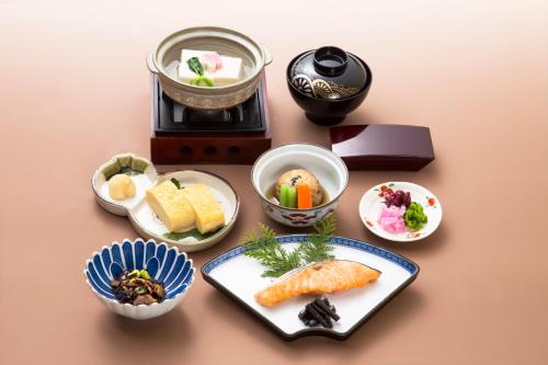 Φαγητό σε αυτό το ryokan ή κάπου εκεί κοντά