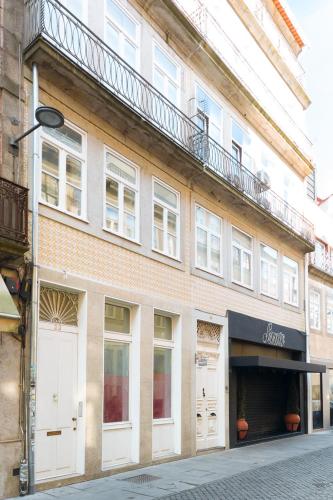 VIVA Three Magi Residence