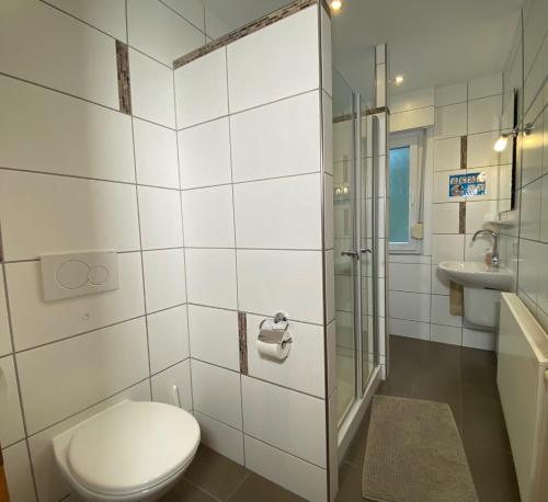 Ванна кімната в Auwers Haus komplett zur Alleinnutzung - 3 Wohneinheiten