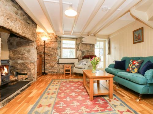 Gurnard's Cottage – Photos 2