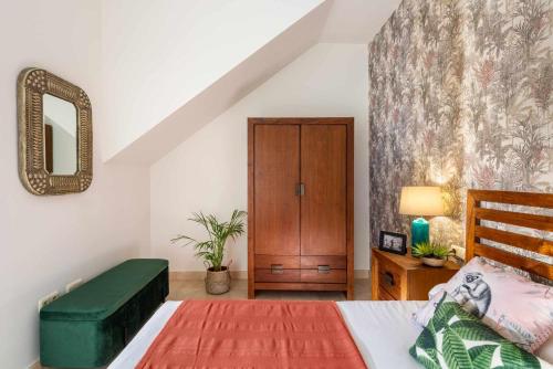 MonKeys Apartments Luxury Penthouse Pureza & Chill Out