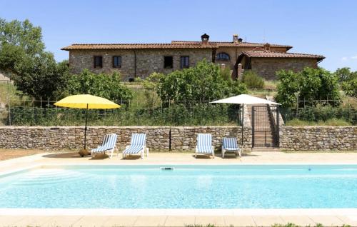 Swimming pool sa o malapit sa Agriturismo Poggio Repenti