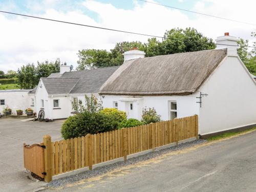 Whispering Willows - The Thatch – Photos 3