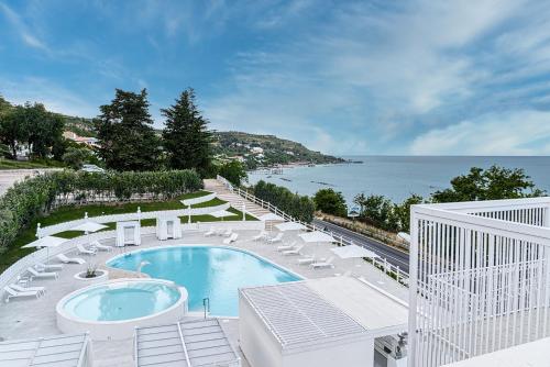 Supporter Deluxe Hotel – Photos 4